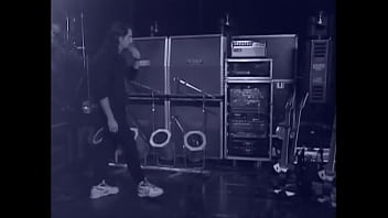 John petrucci fingering electric guitar