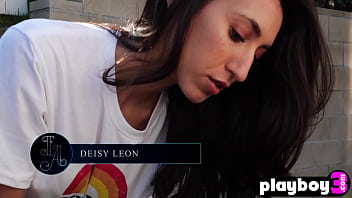 Sexy latin babe exposed her amazing body after striptease