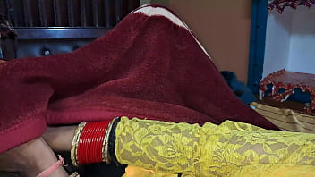 Us raat bhabhi ne devar ko khud bulaya