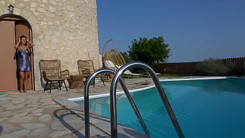 Squirting on a holiday 8k