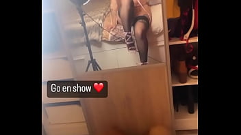 Je Serais Dispo En Show Camles Après Midi Et Les Soiree Après 21h thumbnail