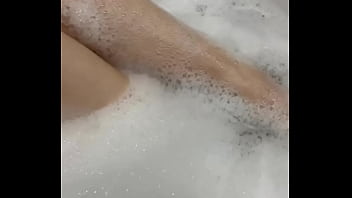 Wash my feet