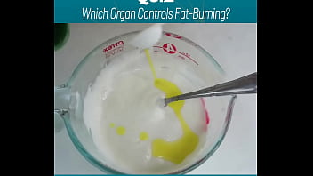 Amazing body of a sexy gym trainer gv6ng