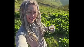 Coffee outside in nature—so beautiful ️ what’s your go to outdoor beverage #outdoorcoffee #naturelovers #co