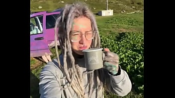 Coffee outside in nature—so beautiful ️ what’s your go to outdoor beverage #outdoorcoffee #naturelovers #co