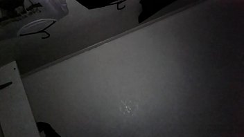 La graba cuando masturbaba por mi