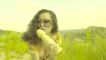 Outdoor fisting time