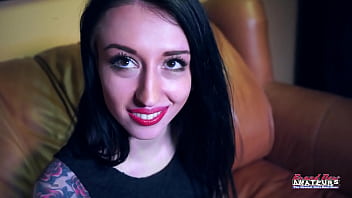 Busty blonde hannah sucks petite olyssia's pussy and gets her pussy fucked