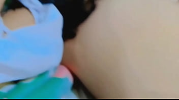 Me masturbo con mi uniforme deportivo