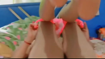 Me masturbo con mi uniforme deportivo