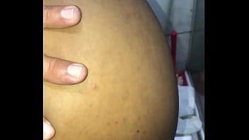 Não aguentei e meti na pele na gostosa da bunda linda Não aguentei e meti na pele na gostosa da bunda linda