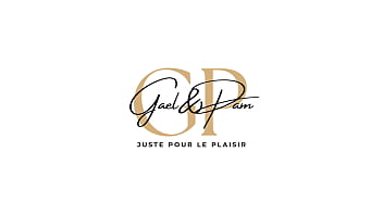 This dildo try on ends in a footjob and deep throat