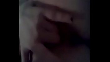 Teen with big pussy lips bates and plays with ass