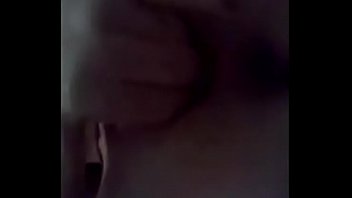 Teen with big pussy lips bates and plays with ass