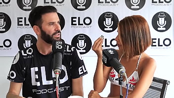 La hermosa modelo aisha cuenta como le gusta follar