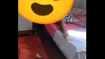 Fui a esposa perfeita e deixei meu amante gozar no meu bumbum