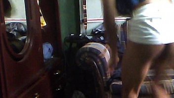 Jugando Con Mi Consolador A Solas thumbnail