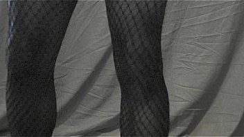 Showing Off My Sexy Legs With A Lil Upskirt thumbnail