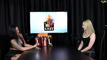 Veja a entrevista safada e cheia de putaria com a vivan lola e nossa saudosa vitória beatriz no porn cast brazil parte 4 watch sheer red