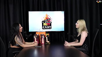 Veja a entrevista safada e cheia de putaria com a vivan lola e nossa saudosa vitória beatriz no porn cast brazil parte 4 watch sheer red