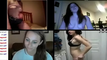 Cam battles blondes & brunette teens