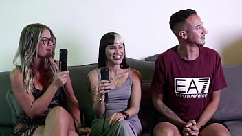 Gosta que soque o pau com força no seu cu de 4 e ladinho é sua posição favorita mas o pau tem que ser juliara jujuba cruela watch sheer red