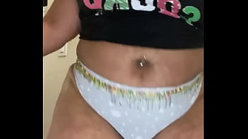 Cheer squad can you see me cheering with no panties on on twitter ltgmonniluv capscuming #ltgmonniluv #capscuming