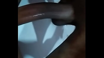 Polla húmeda entra más fácil