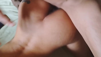 Eu de cachorrinha sentindo o pau do meu marido