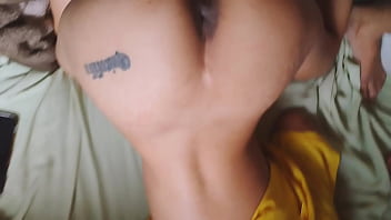 Eu de cachorrinha sentindo o pau do meu marido