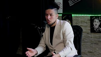 Explicou sobre as preliminares na massagem leva seu trabalho a sério ampliou seus conhecimentos do corpo feminino e no squirting cadu sem fôlego watch sheer red