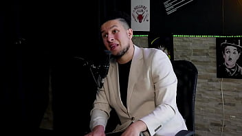 Explicou sobre as preliminares na massagem leva seu trabalho a sério ampliou seus conhecimentos do corpo feminino e no squirting cadu sem fôlego watch sheer red