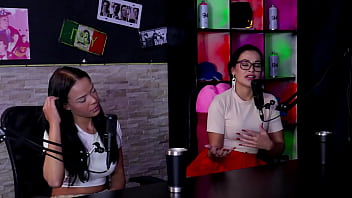 Explicou sobre as preliminares na massagem leva seu trabalho a sério ampliou seus conhecimentos do corpo feminino e no squirting cadu sem fôlego watch sheer red