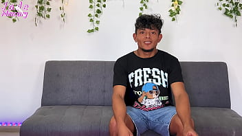 Having sex with a fan i met on social media