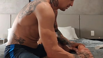 Sou A Puta Mais Safada Chego Em Casa Doida Pra Sentar Com O Cuzinho E O Meu Macho Goza Na Minha Bunda thumbnail