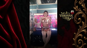 Clássica & nua – veronna ink