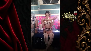 Clássica & nua – veronna ink