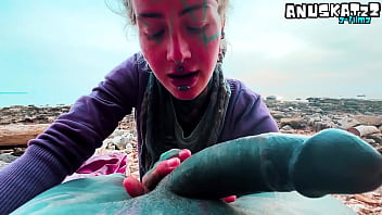 Public blowjob and big load of cum on face