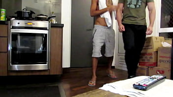 Nerd Metendo Com Magrinho thumbnail