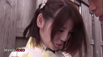 Lush garden passion with a daring japanese beauty