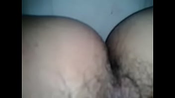 Jovencita me manda whatsaap masturbandoce