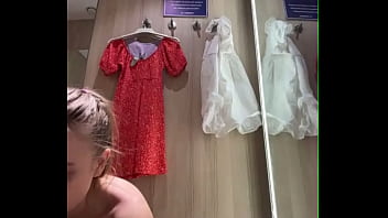 Masturbate in the mall