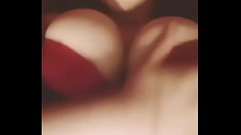 Please who is she what is her name ig instagram