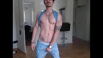 Webcam Stripper thumbnail