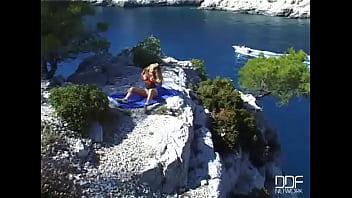 Her aching quim throbs in the sun