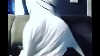 Dancing as she want a dick to fuck