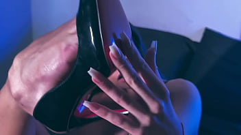 Giving you foot fetish with elegance