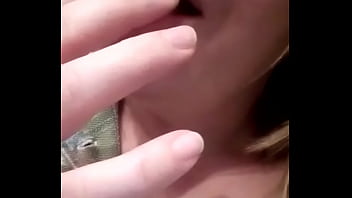 Hot short hair blonde milf teasing soacking fingers