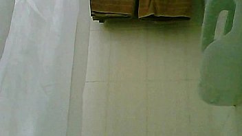 Mature hidden cam shower big tits webcam live tits sex live