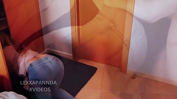 Atrapada y follada sexo duro